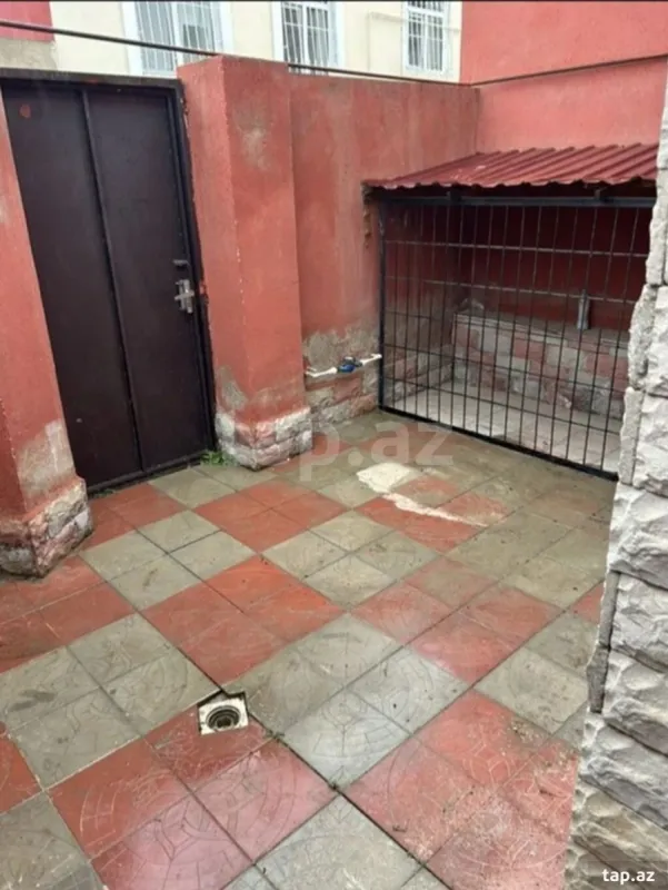 Kirayə verilir 2 otaqlı həyət evi 50 m²