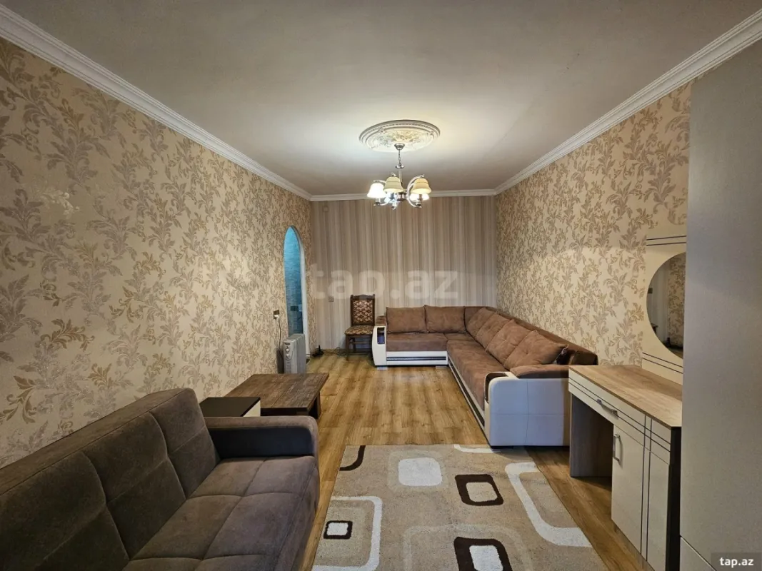 Kirayə verilir 2 otaqlı mənzil 20 m²