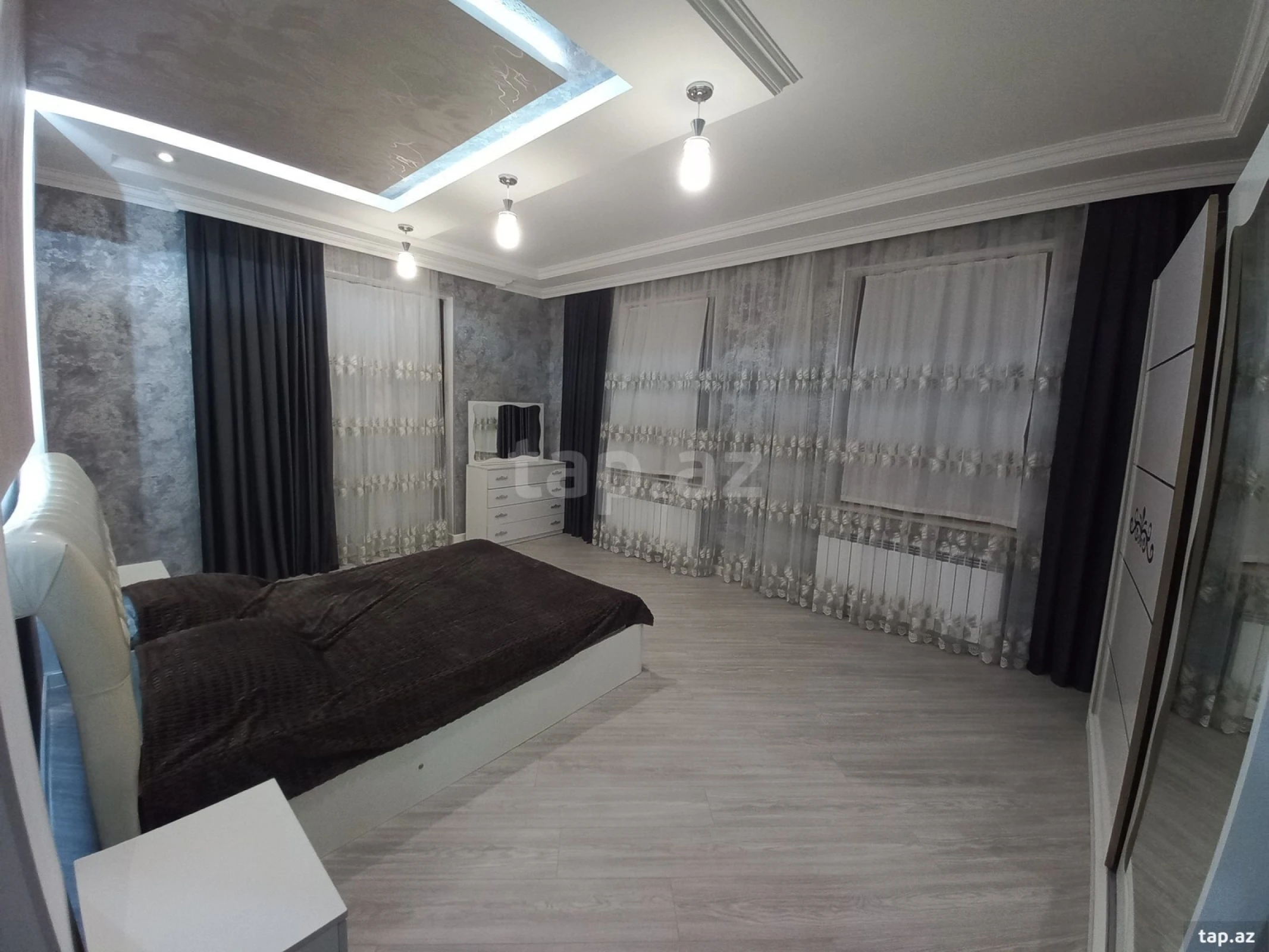 Kirayə verilir 8 otaqlı həyət evi 200 m²
