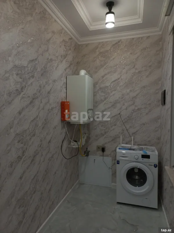 Kirayə verilir 8 otaqlı həyət evi 200 m²