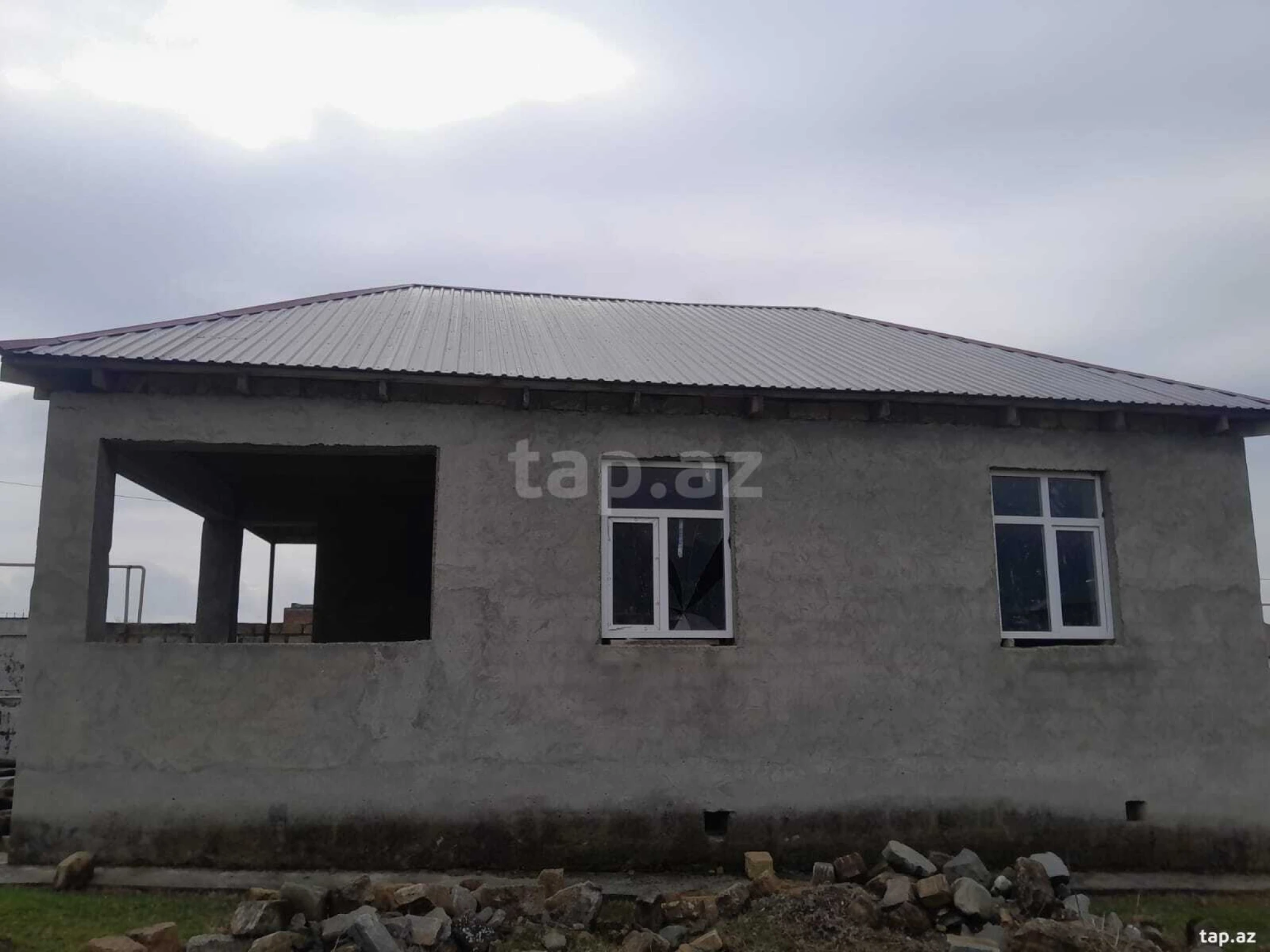 Satılır 3 otaqlı həyət evi 110 m²