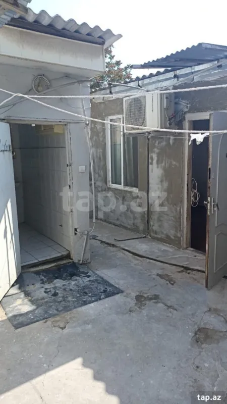 Satılır 3 otaqlı həyət evi 100 m²