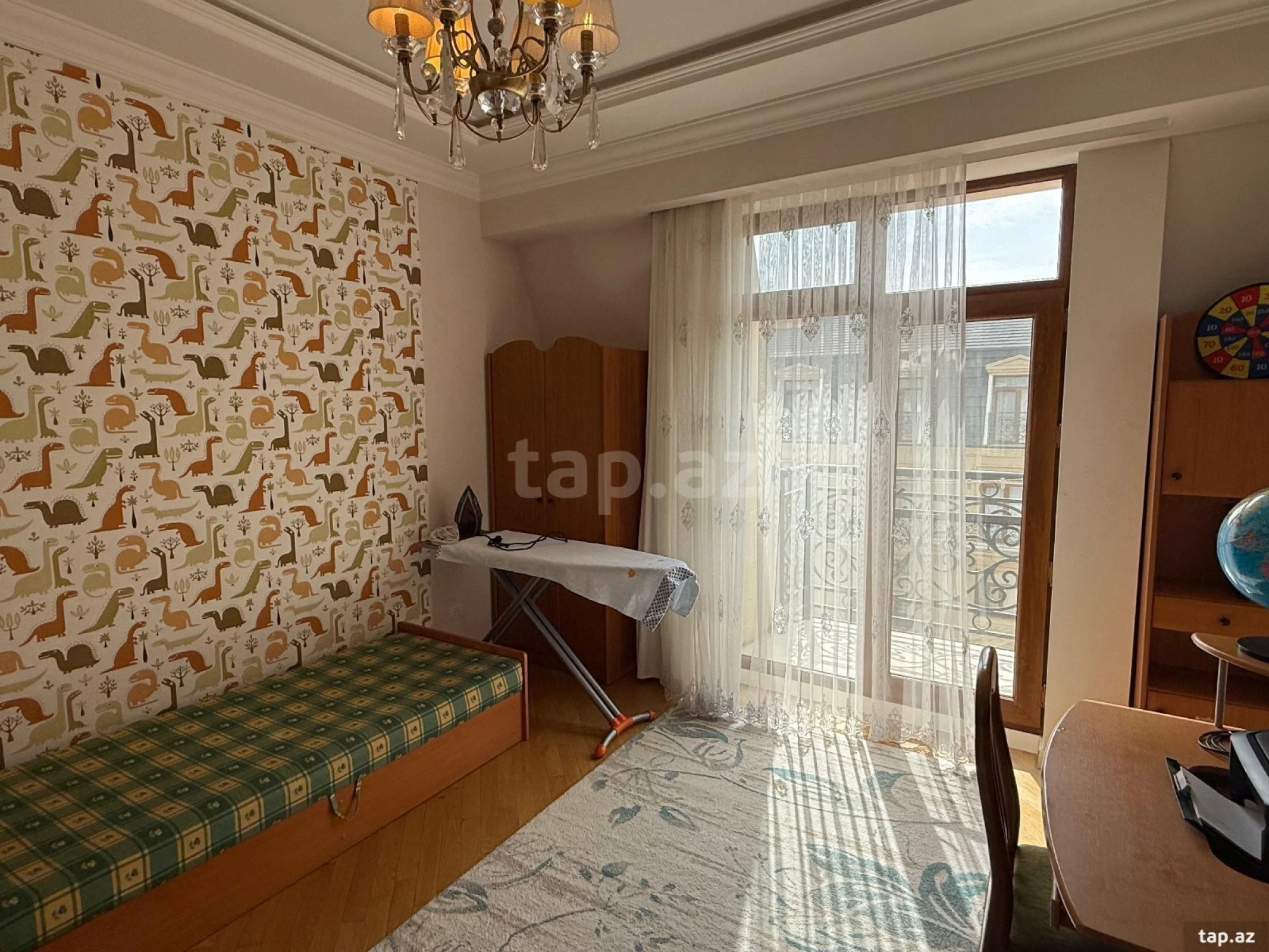 Kirayə verilir 5 otaqlı yeni tikili 210 m²