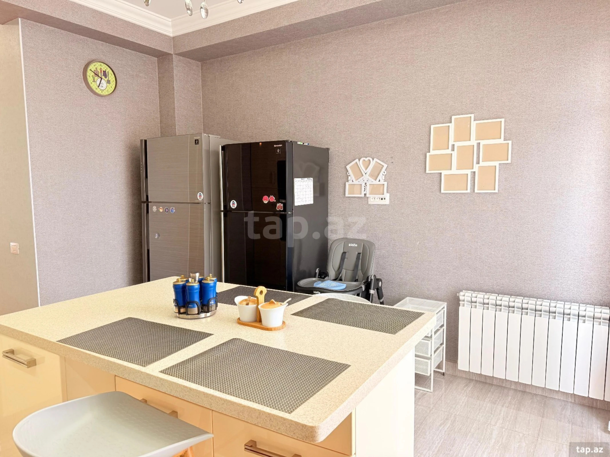 Kirayə verilir 5 otaqlı yeni tikili 210 m²