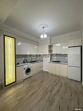 Kirayə verilir 2 otaqlı yeni tikili 75 m²