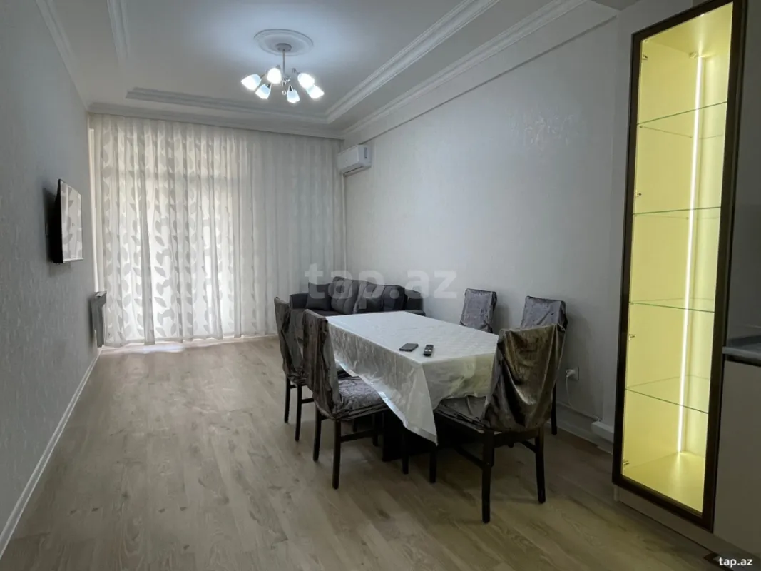 Kirayə verilir 2 otaqlı yeni tikili 75 m²