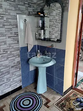 Satılır 4 otaqlı həyət evi 200 m²