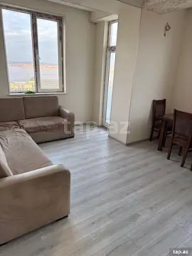 Kirayə verilir 2 otaqlı yeni tikili 66 m²