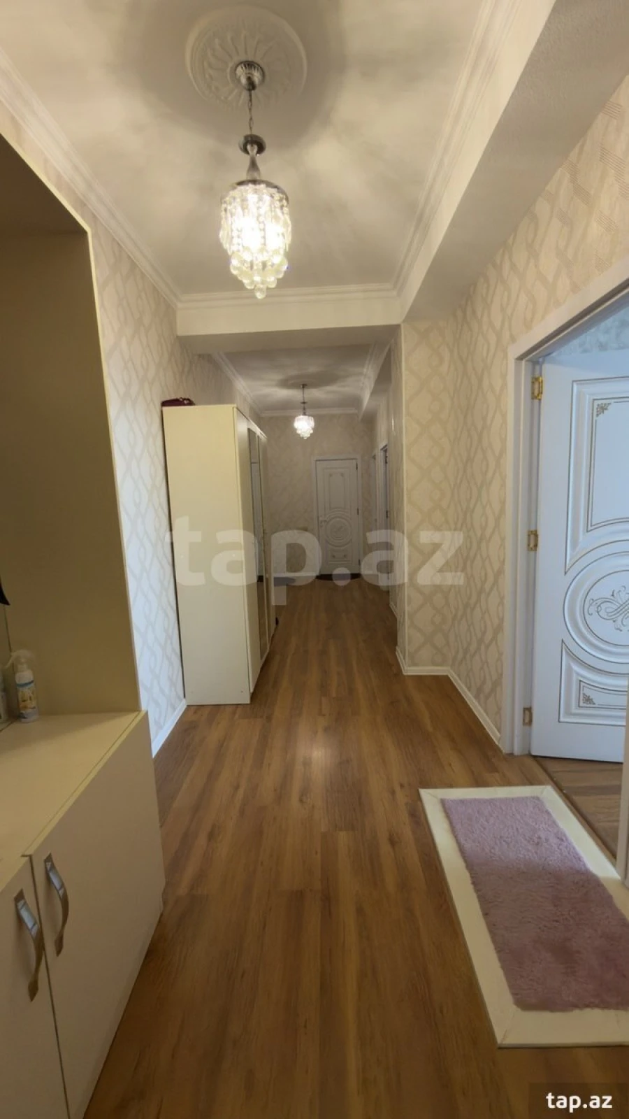 Kirayə verilir 2 otaqlı yeni tikili 210 m²