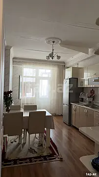 Kirayə verilir 2 otaqlı yeni tikili 210 m² — Bakı 2 otaq 210.00 m²