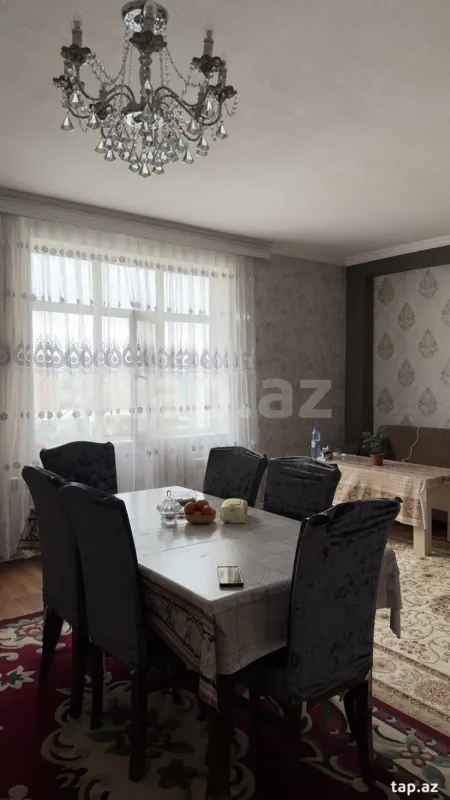 Kirayə verilir 2 otaqlı yeni tikili 210 m²