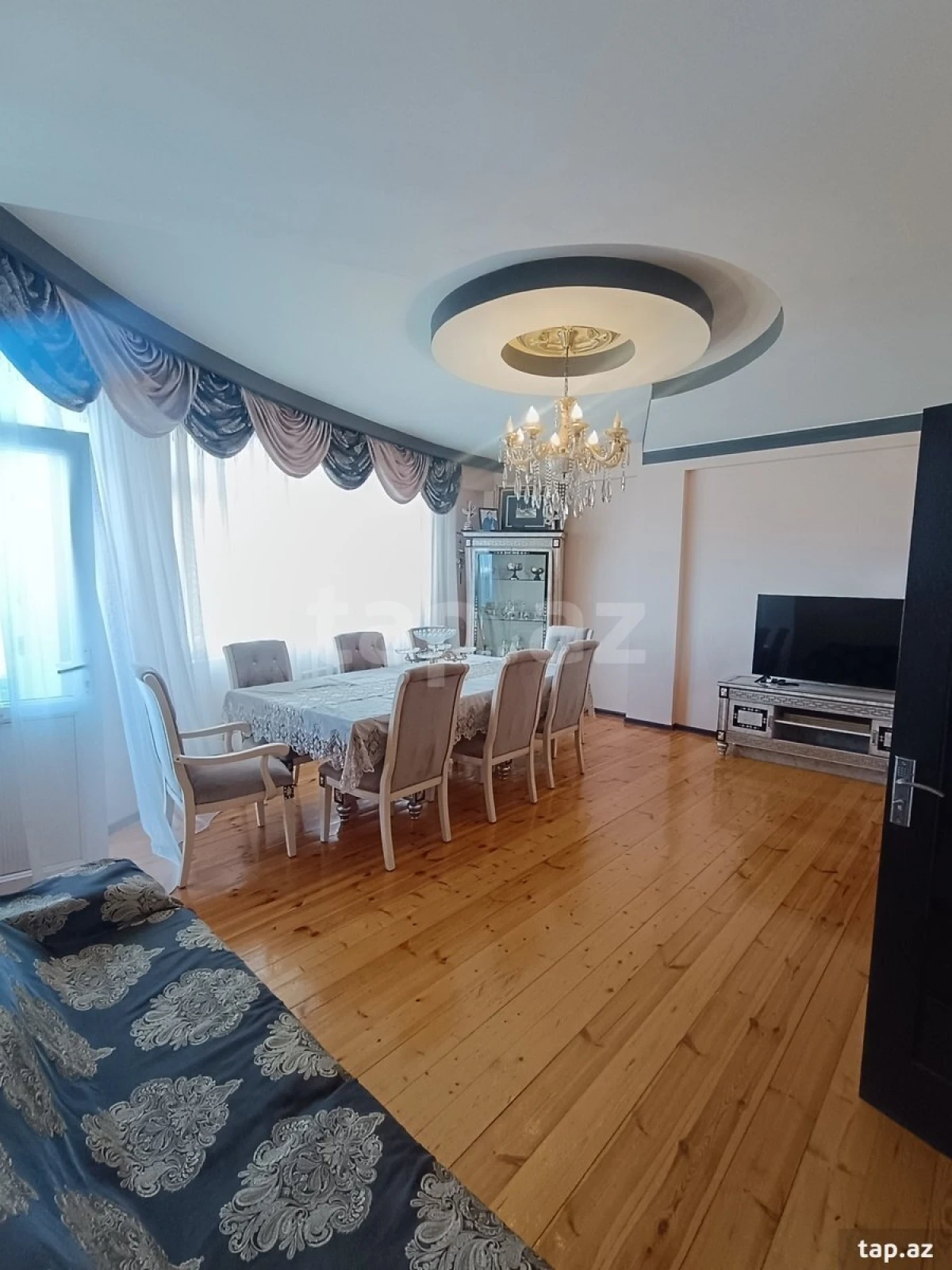 Satılır 3 otaqlı yeni tikili 101 m²