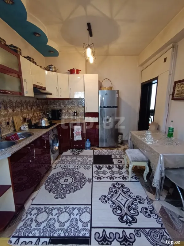 Satılır 3 otaqlı yeni tikili 101 m²