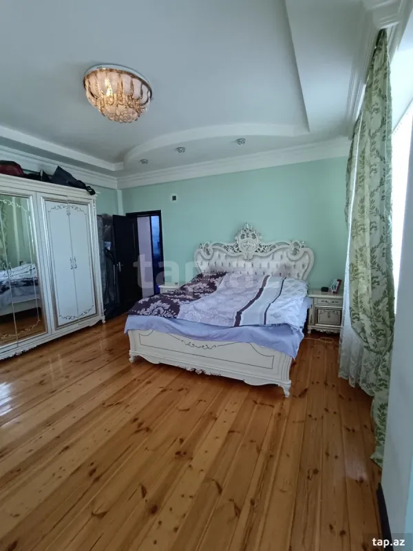 Satılır 3 otaqlı yeni tikili 101 m²