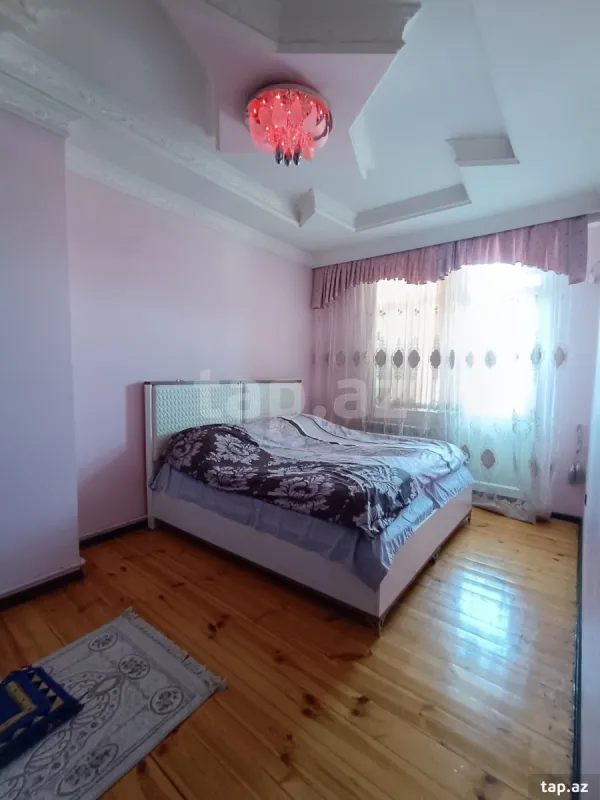Satılır 3 otaqlı yeni tikili 101 m²