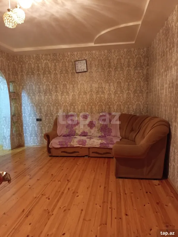 Kirayə verilir 2 otaqlı mənzil 75 m²