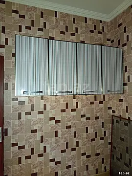 Kirayə verilir 2 otaqlı mənzil 75 m²