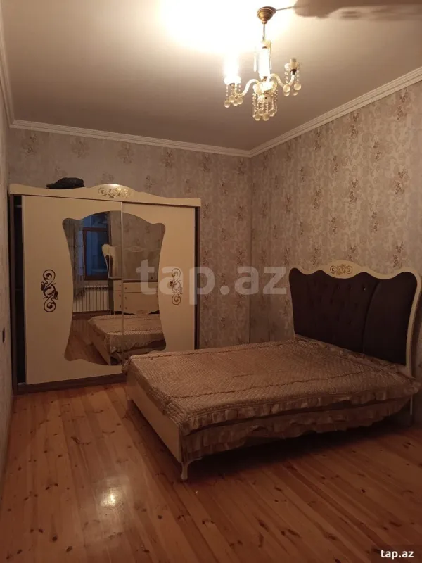 Kirayə verilir 2 otaqlı mənzil 75 m²