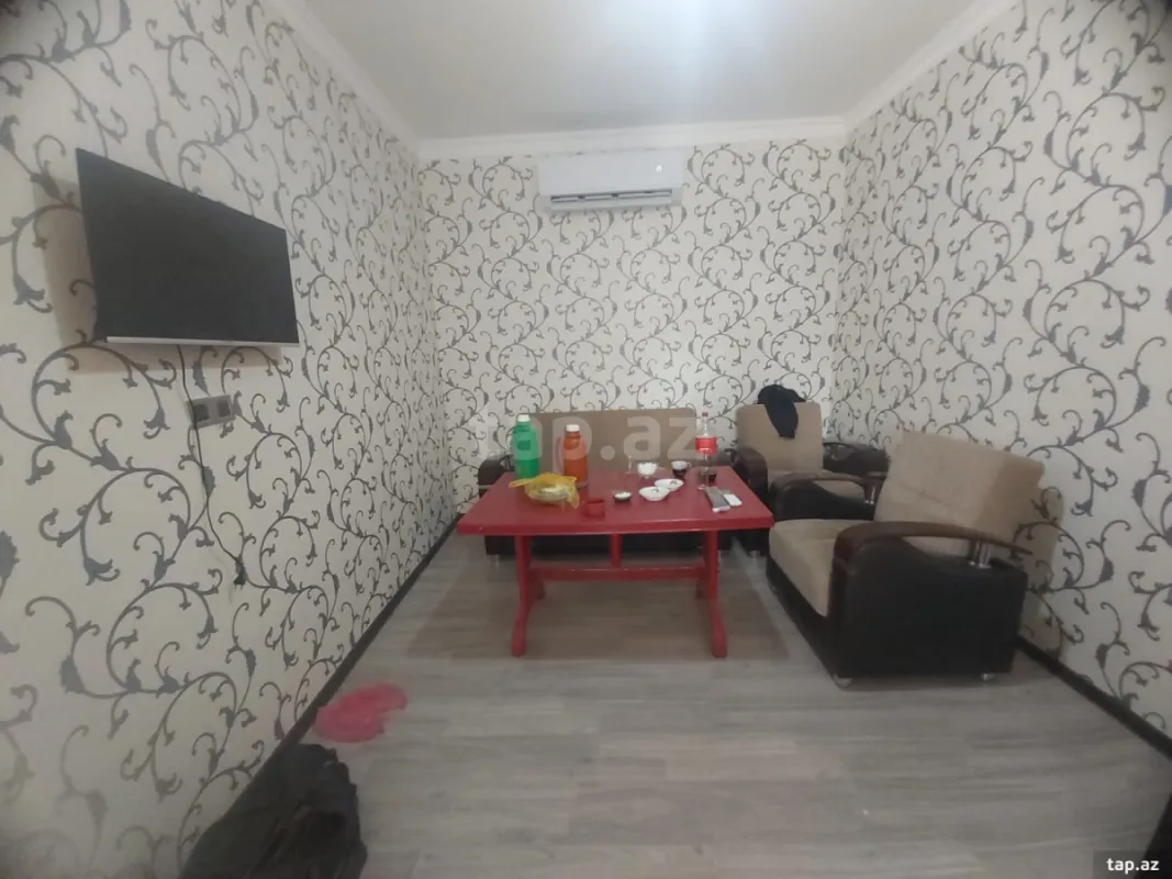 Kirayə verilir 2 otaqlı həyət evi 65 m²