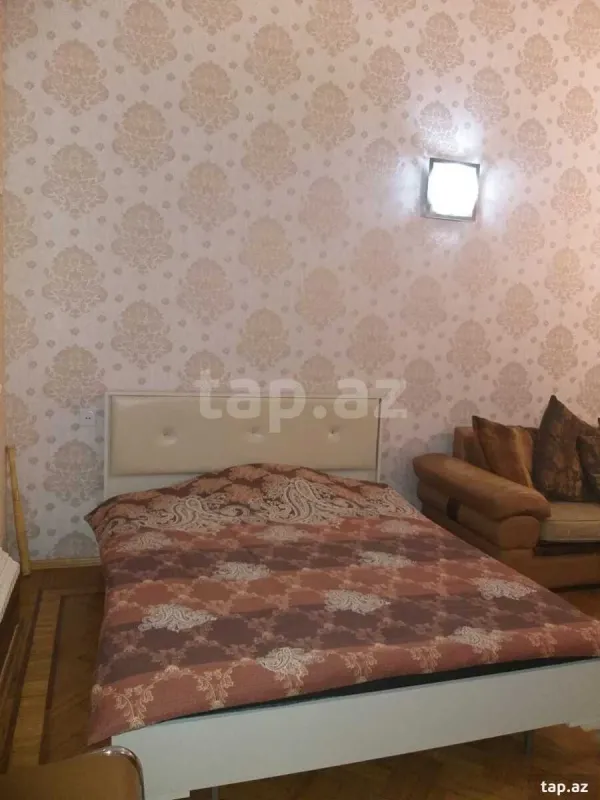 Satılır 1 otaqlı həyət evi 22 m²