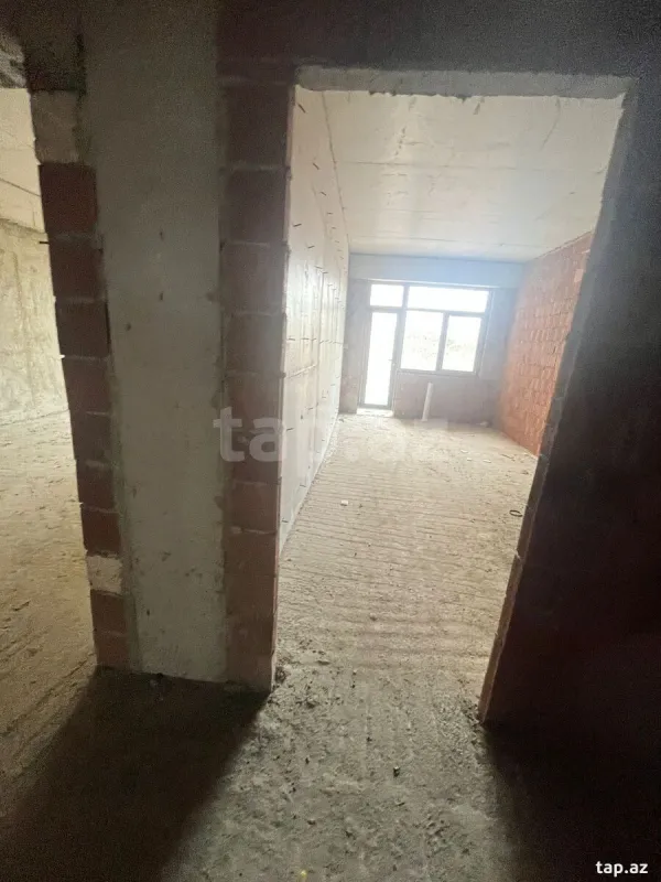 Satılır 3 otaqlı yeni tikili 122 m²