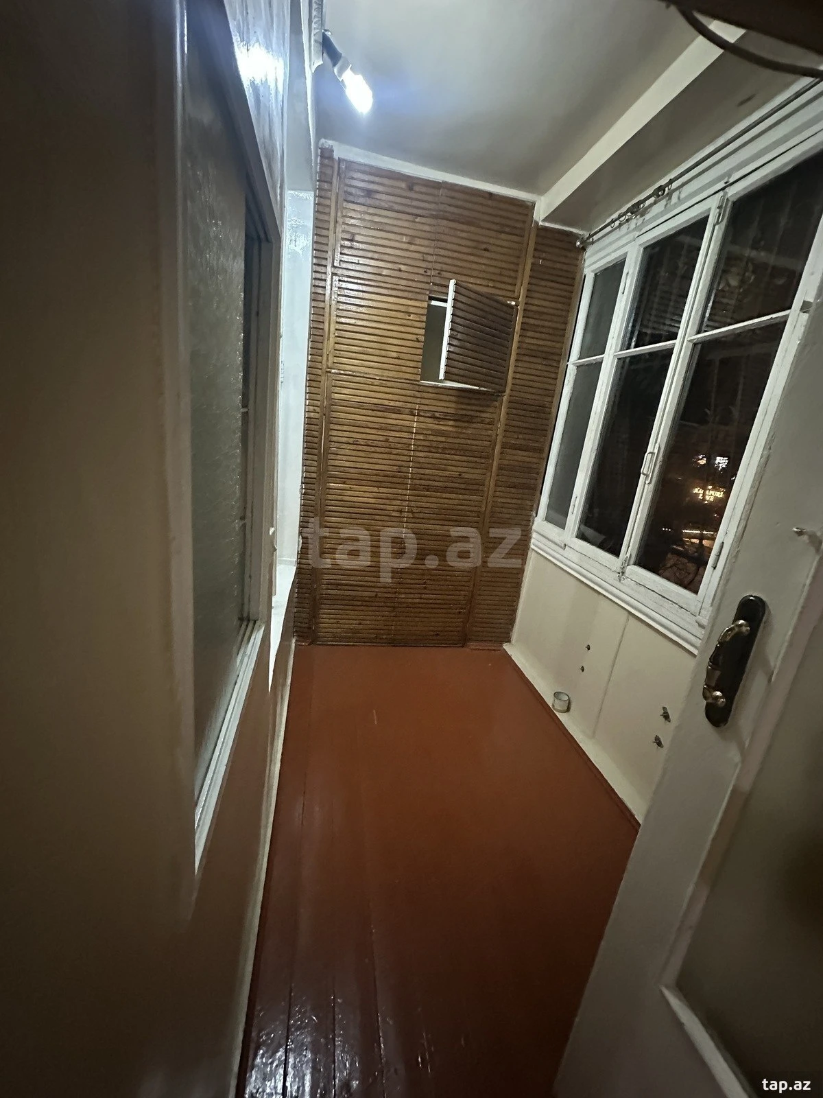 Kirayə verilir 3 otaqlı köhnə tikili 80 m²