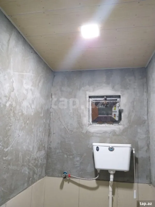 Satılır 4 otaqlı həyət evi 100 m²