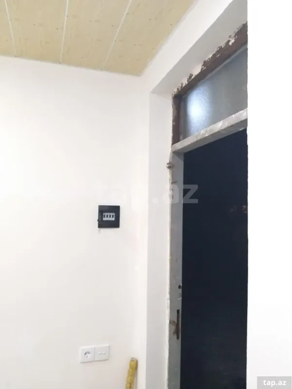 Satılır 4 otaqlı həyət evi 100 m²