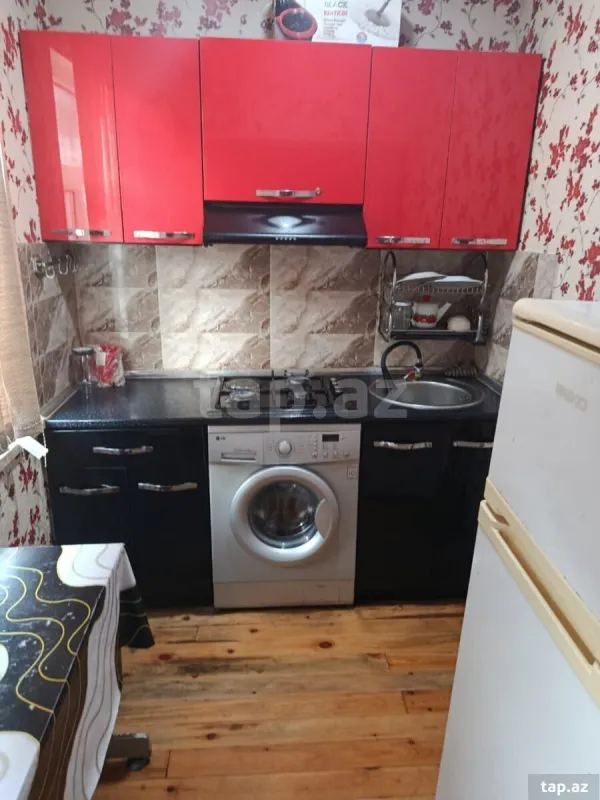 Kirayə verilir 1 otaqlı həyət evi 30 m²