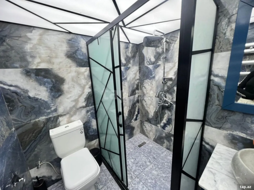 Kirayə verilir 2 otaqlı yeni tikili 80 m²