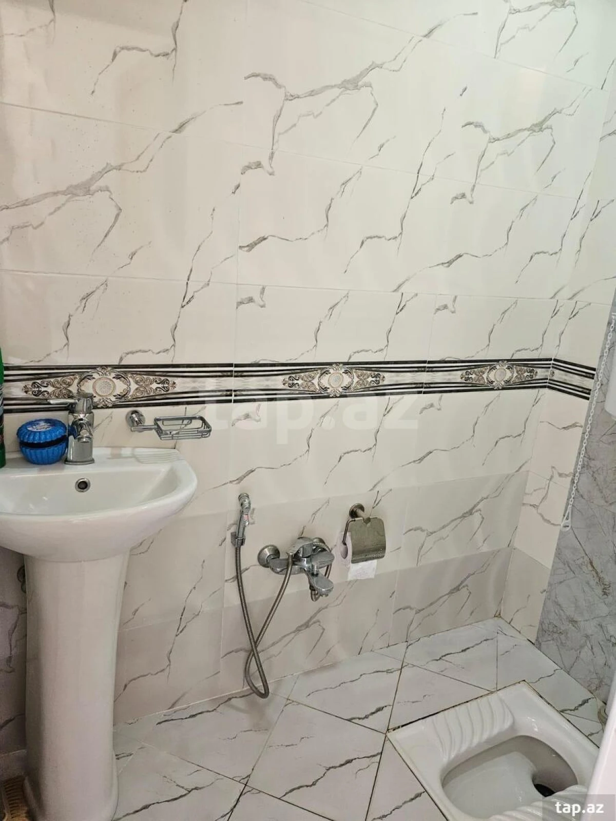 Satılır 4 otaqlı həyət evi 400 m²