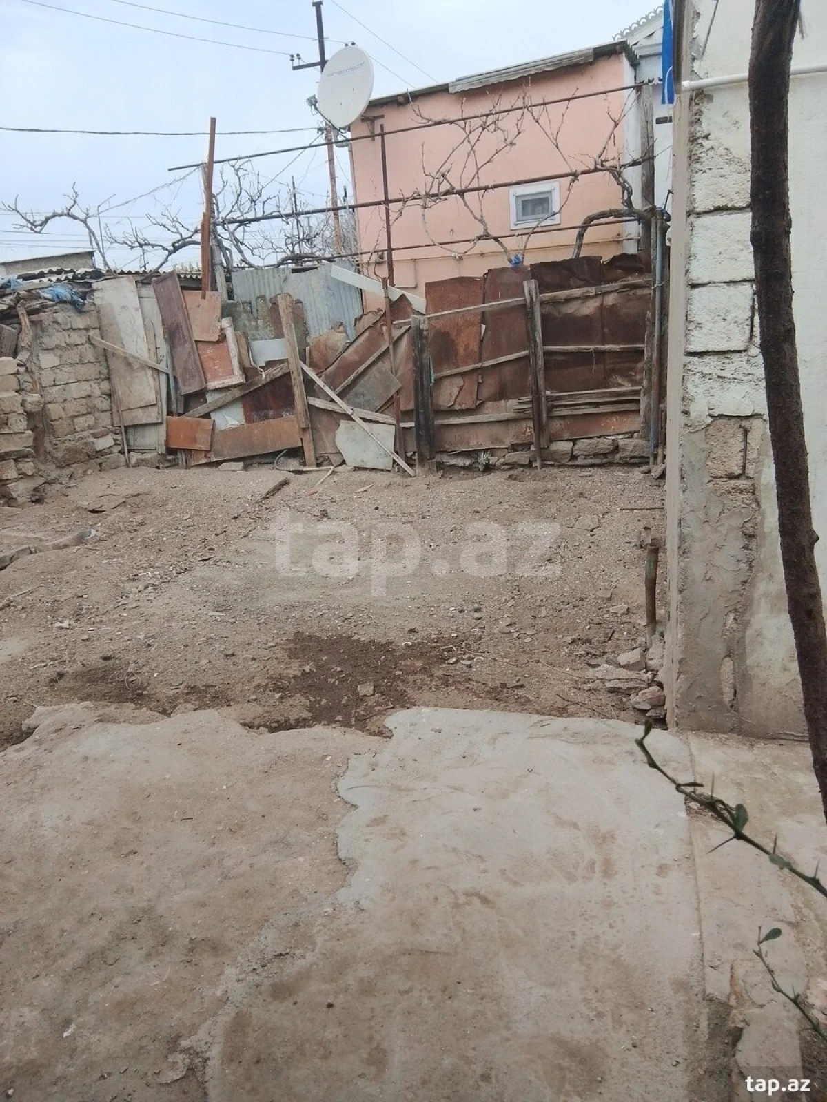 Satılır 2 otaqlı həyət evi 55 m²