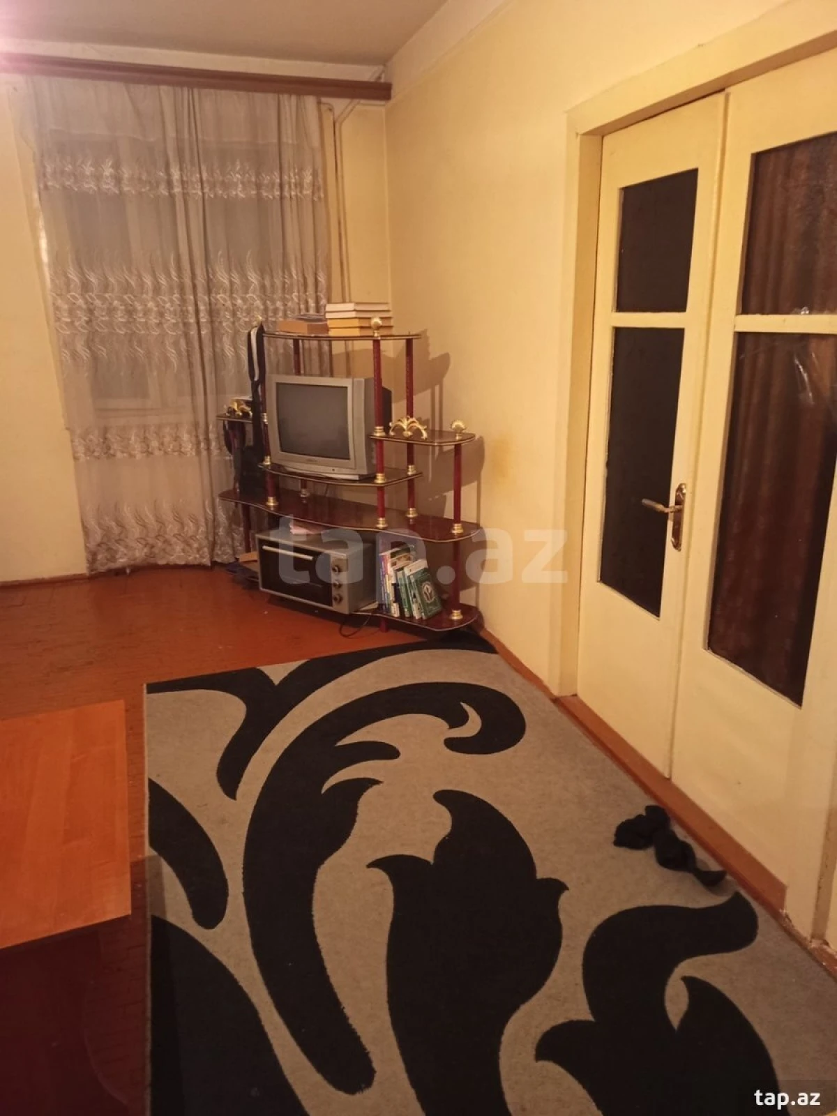 Satılır 4 otaqlı mənzil 82 m²