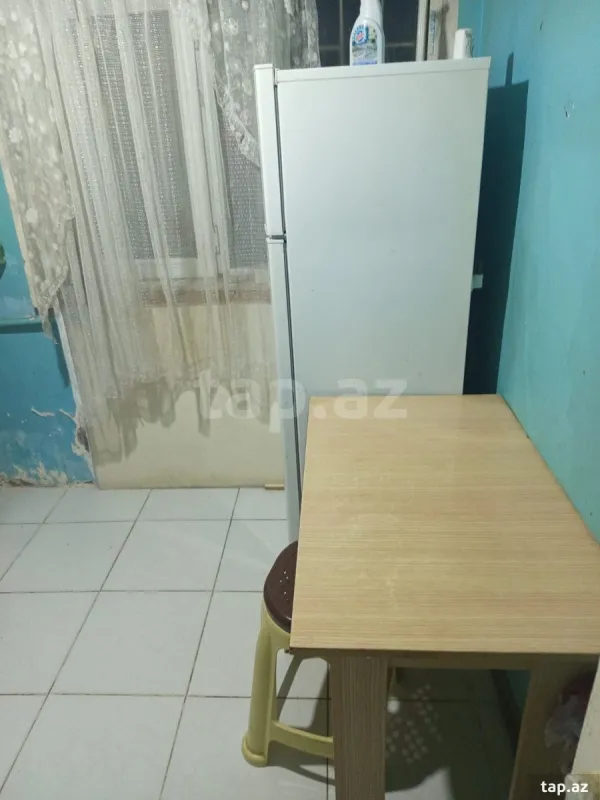Satılır 4 otaqlı mənzil 82 m²