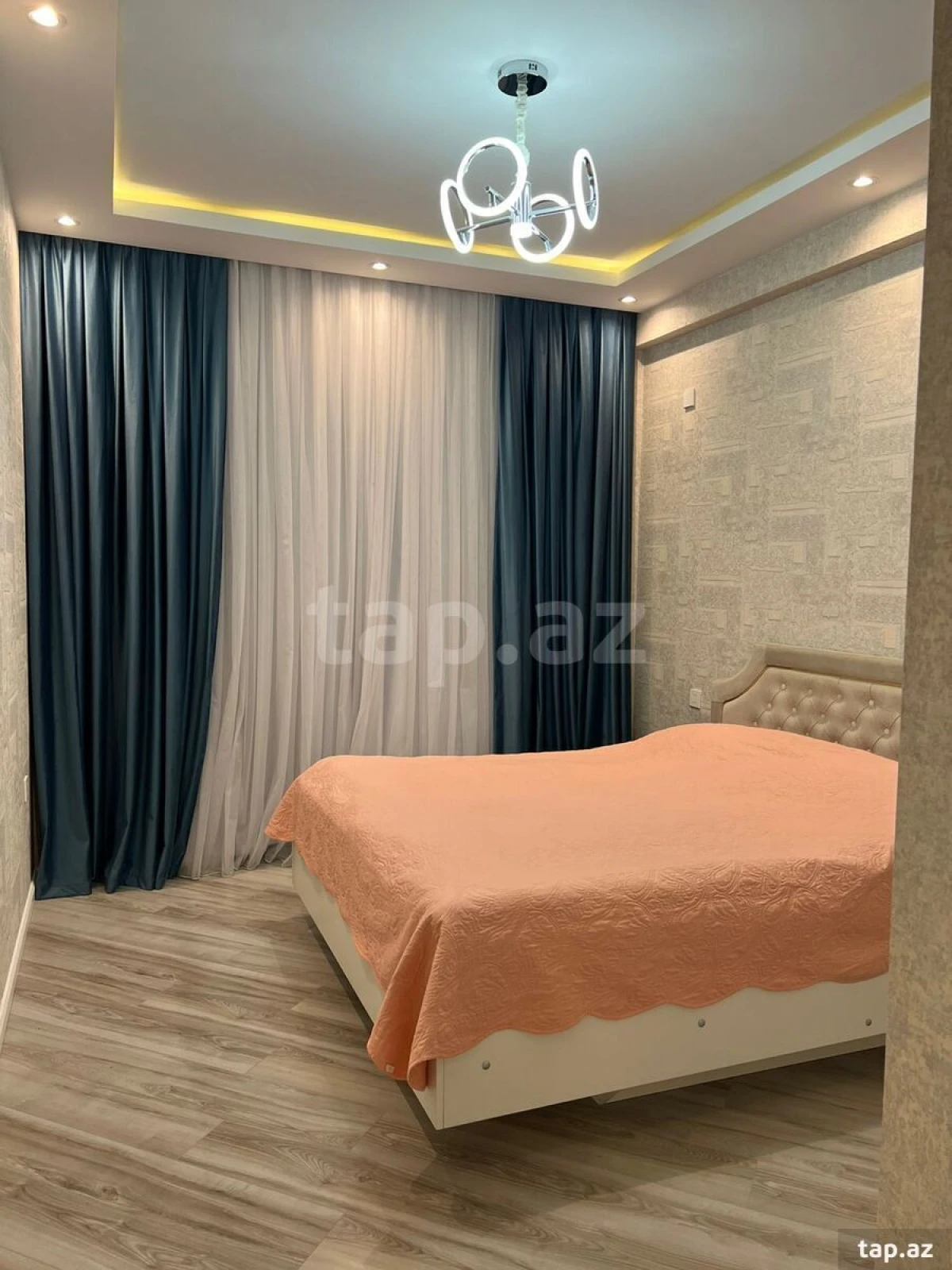 Kirayə verilir 2 otaqlı yeni tikili 60 m²