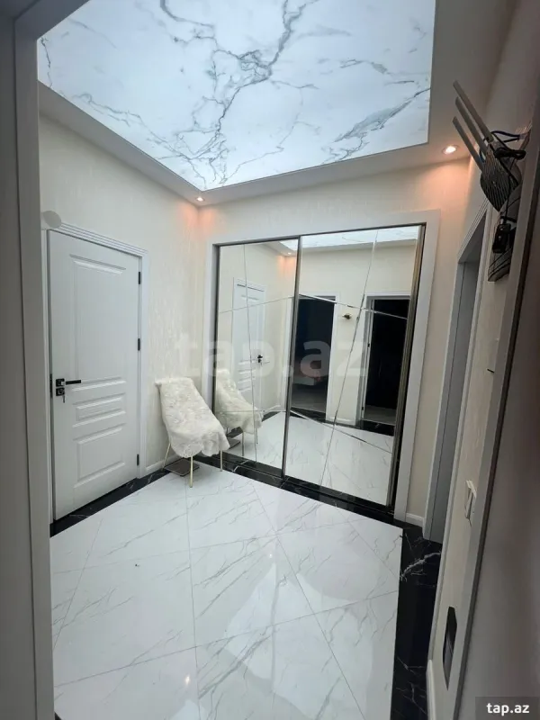 Kirayə verilir 2 otaqlı yeni tikili 60 m²