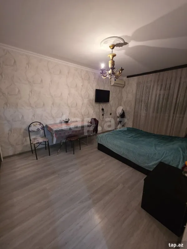 Satılır 1 otaqlı mənzil 35 m²