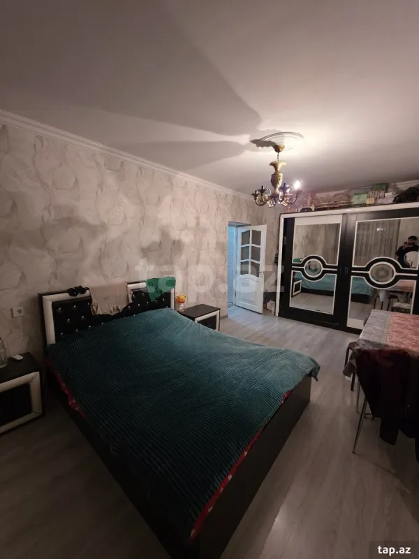 Satılır 1 otaqlı mənzil 35 m²