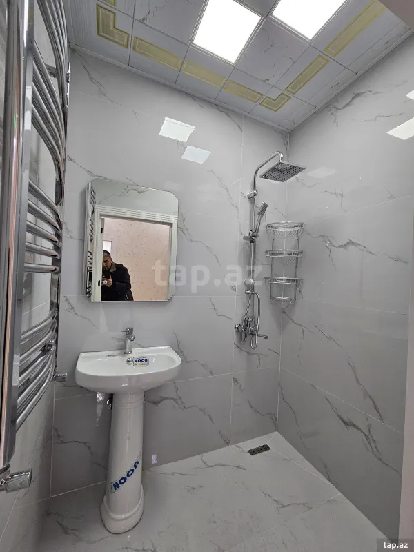 Satılır 3 otaqlı yeni tikili 97 m²