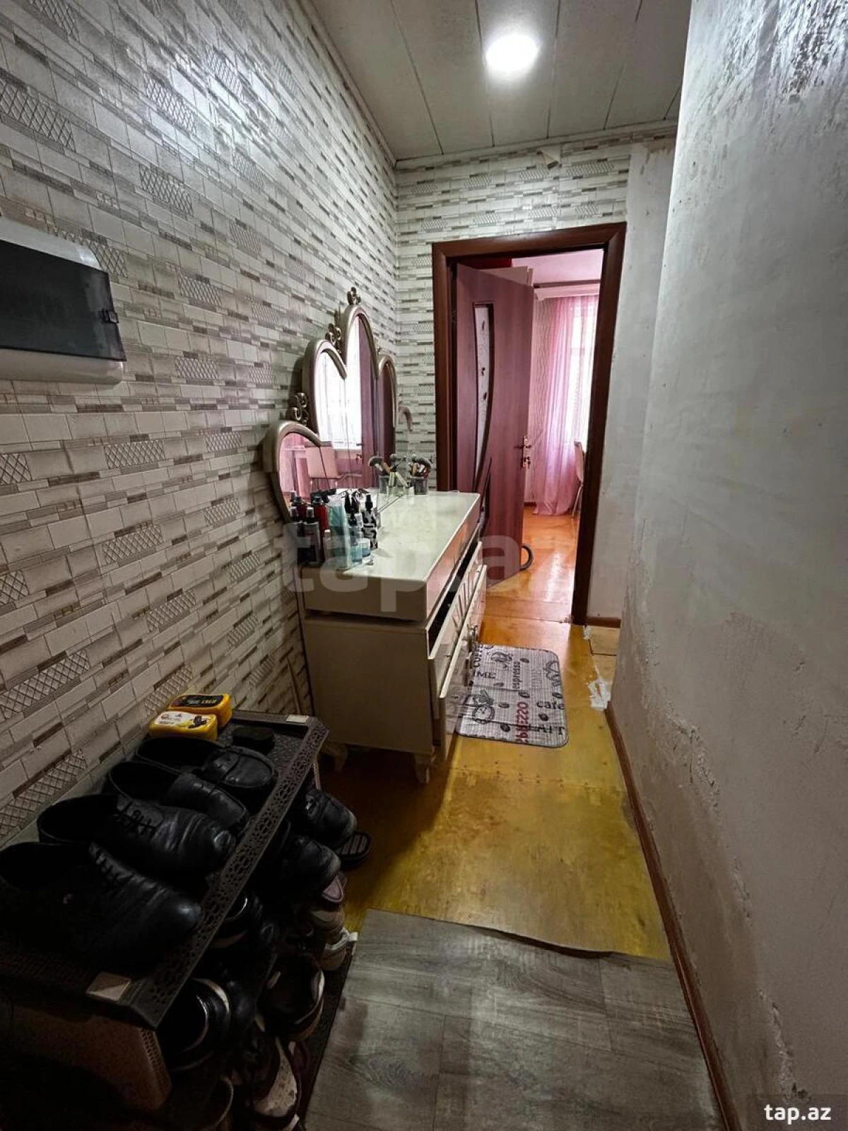 Satılır 1 otaqlı mənzil 32 m²