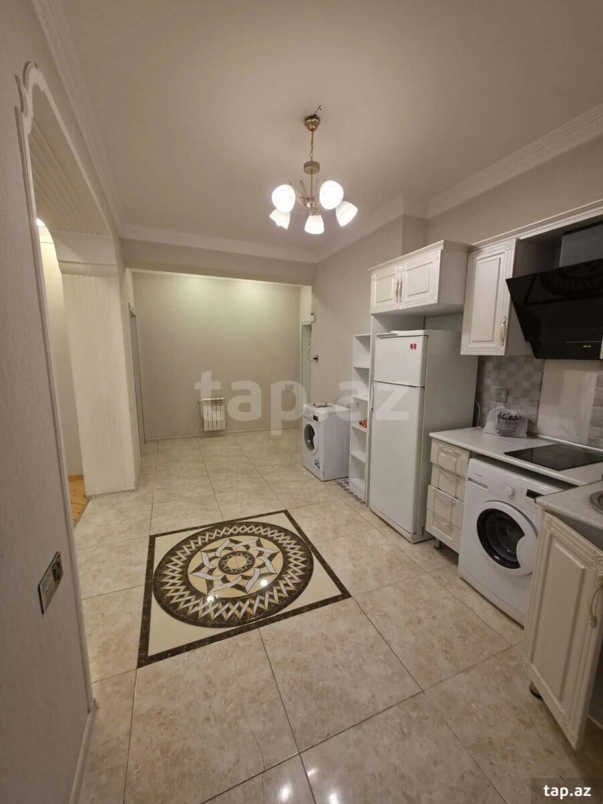 Satılır 3 otaqlı yeni tikili 100 m²