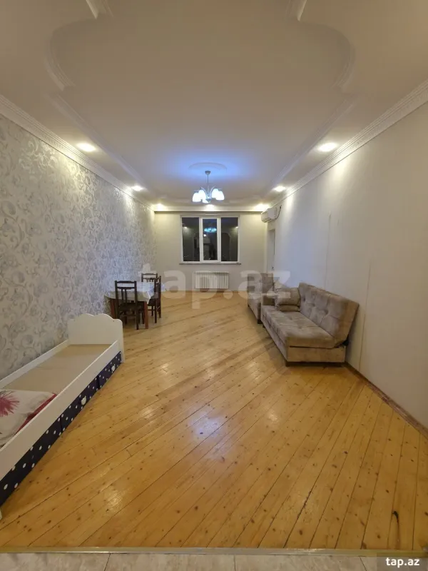 Satılır 3 otaqlı yeni tikili 100 m²