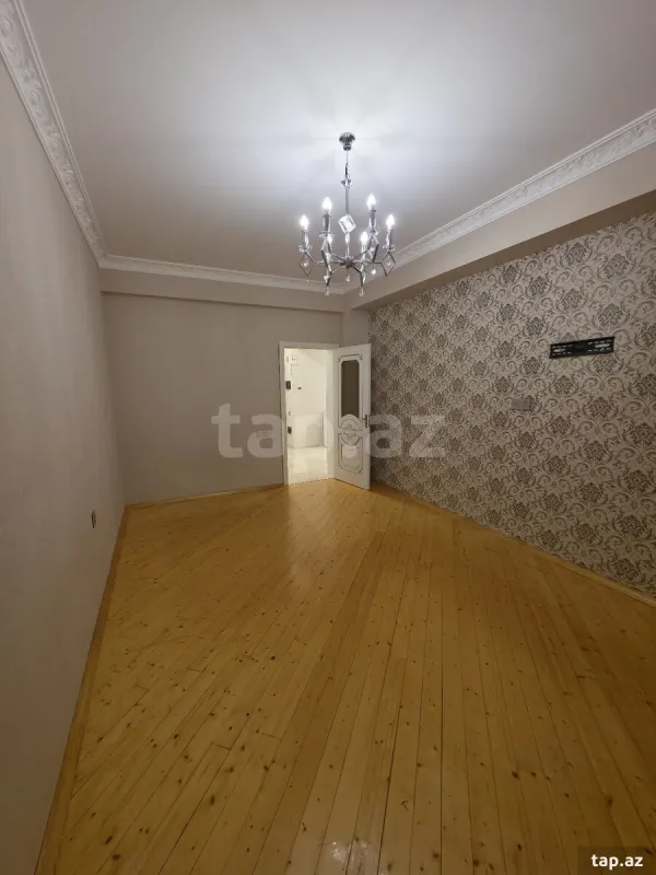 Satılır 3 otaqlı yeni tikili 100 m²