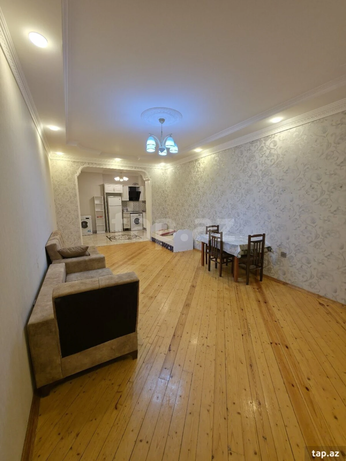 Satılır 3 otaqlı yeni tikili 100 m²