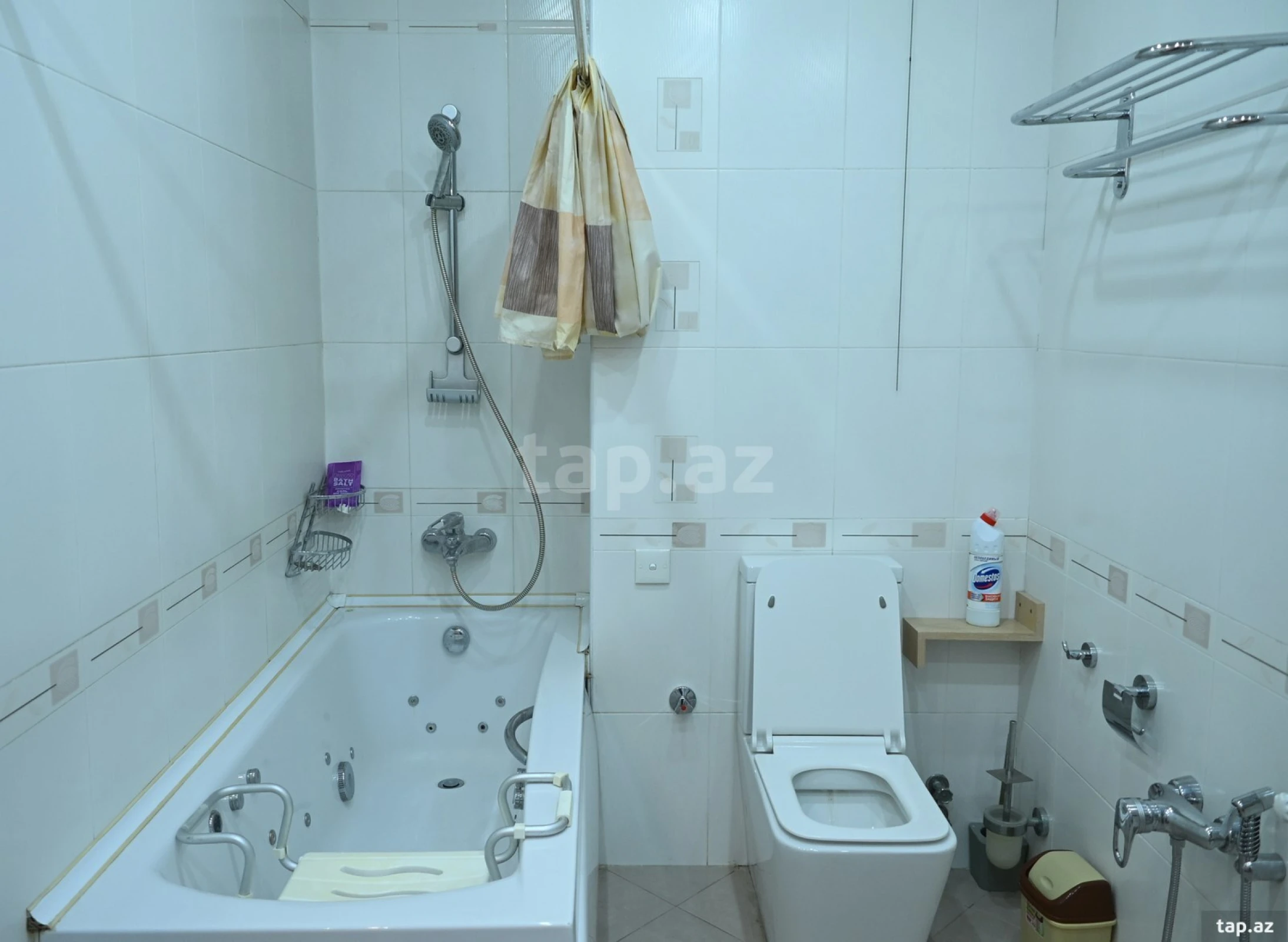 Kirayə verilir 4 otaqlı mənzil 200 m²