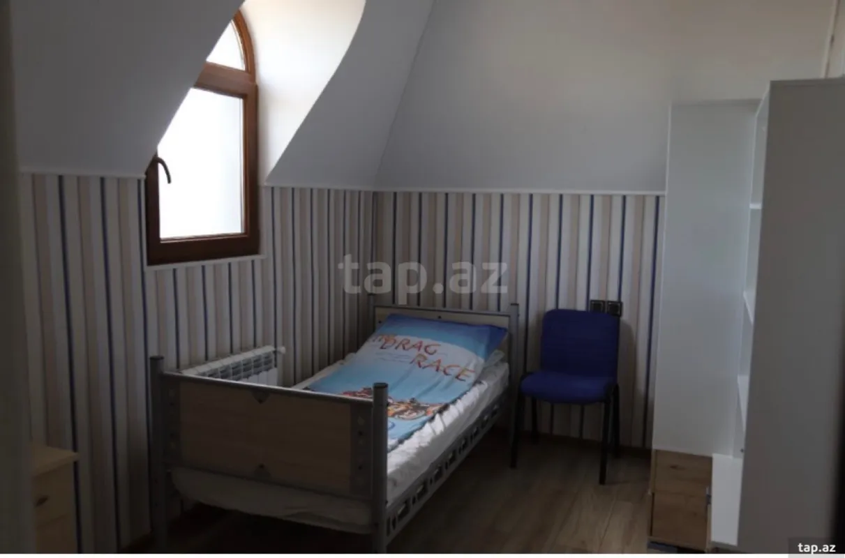 Satılır 6 otaqlı həyət evi 140 m²