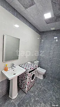 Kirayə verilir 2 otaqlı yeni tikili 50 m²