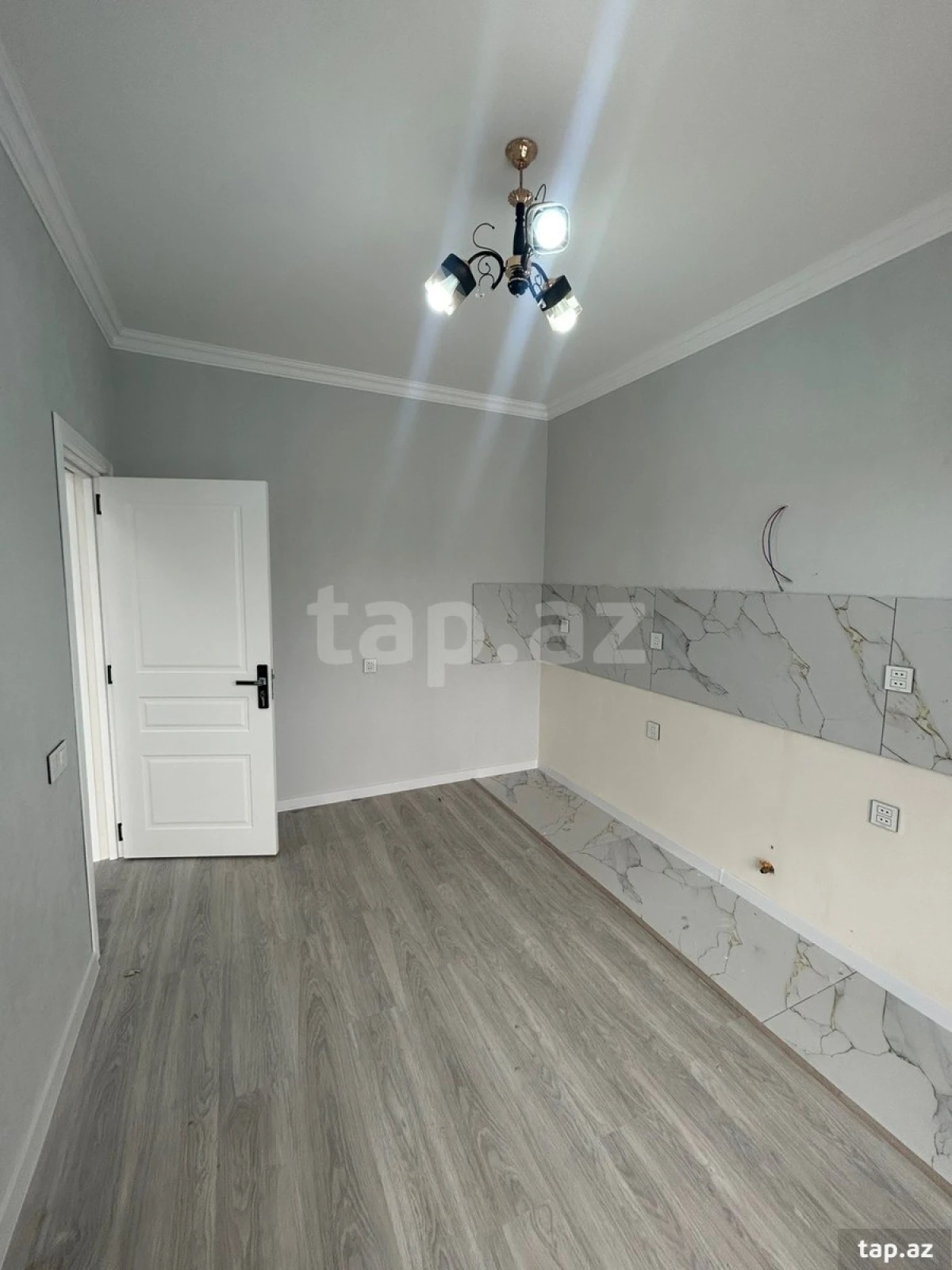 Satılır 3 otaqlı həyət evi 200 m²