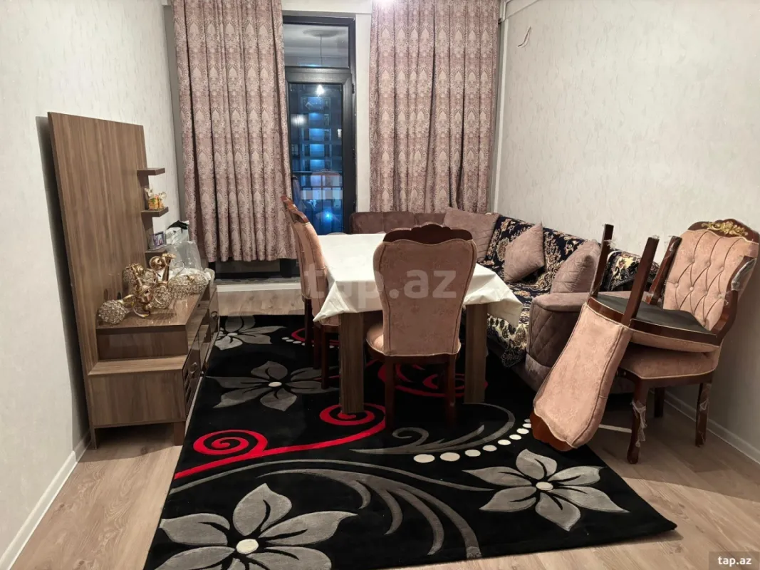 Kirayə verilir 2 otaqlı yeni tikili 76 m²
