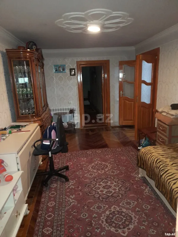 Satılır 3 otaqlı mənzil 78 m²